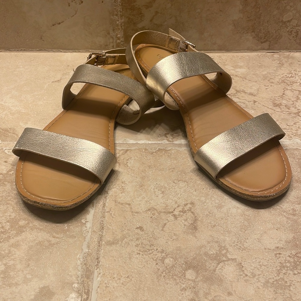 Gold Old Navy‎ Sandals